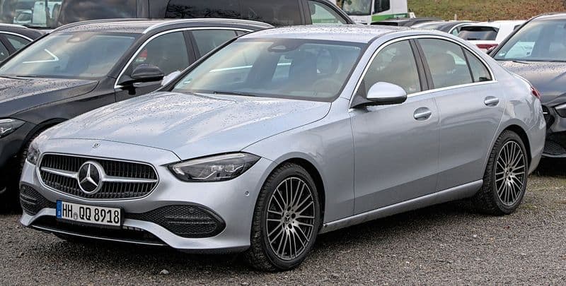 2021 Mercedes-Benz C 200 — Obsidian Black