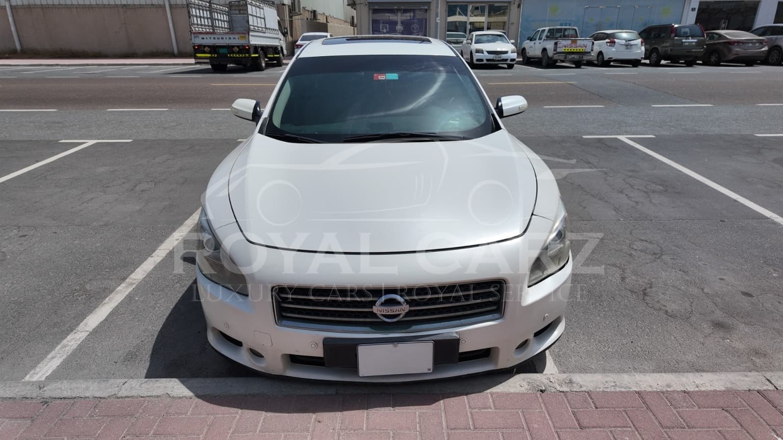 Nissan Maxima IMG front
