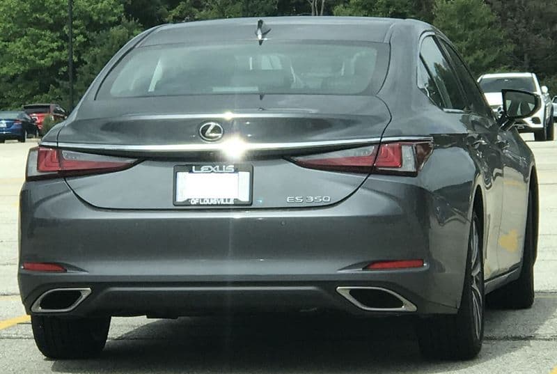 2021 Lexus ES 350 — Sonic Titanium