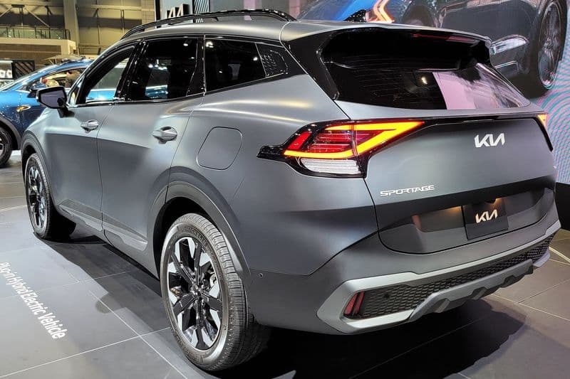 2022 Kia Sportage — Steel Grey